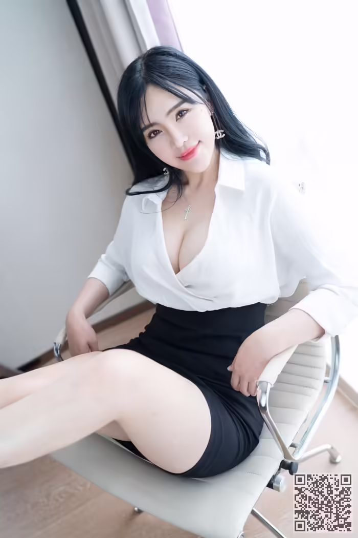 刘钰儿、性感、OL装