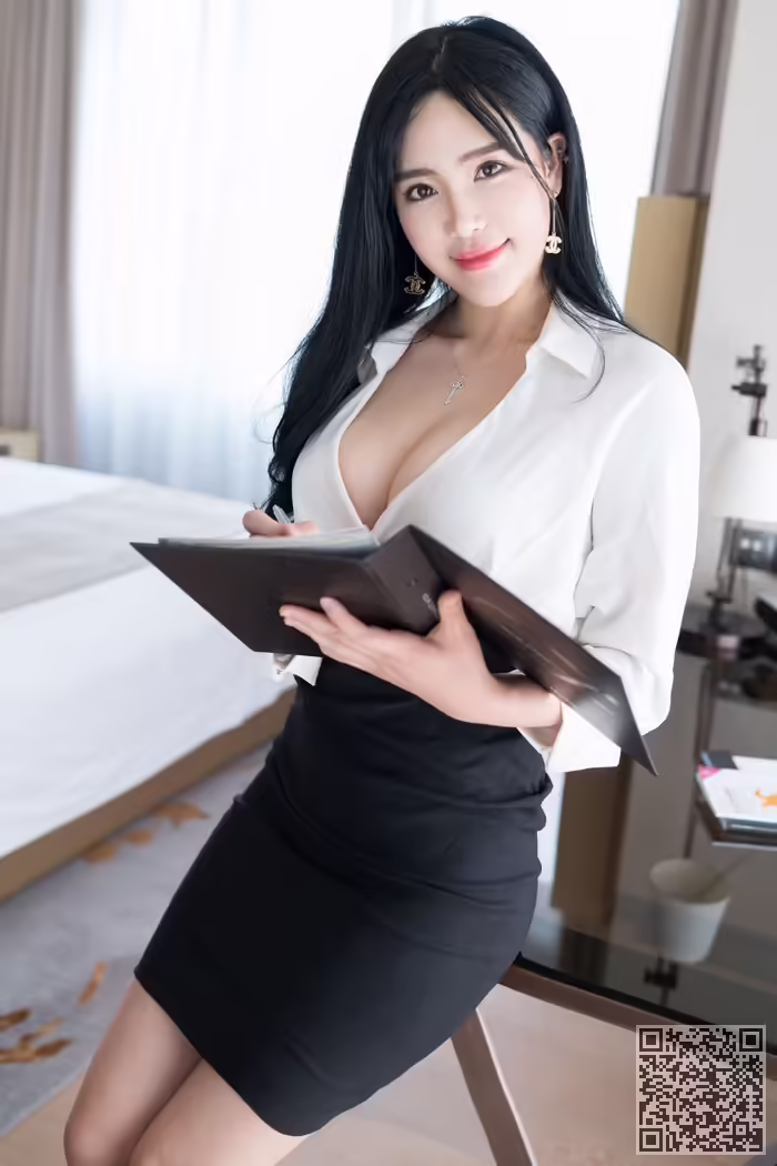 刘钰儿、性感、OL装
