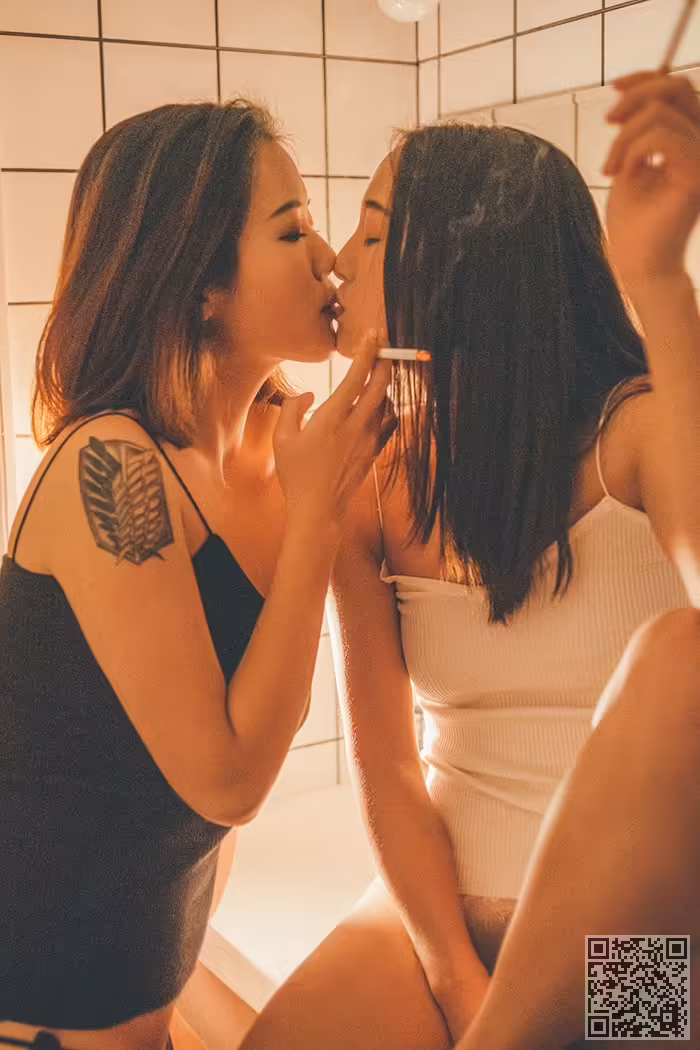 姐妹花、诱惑、双飞