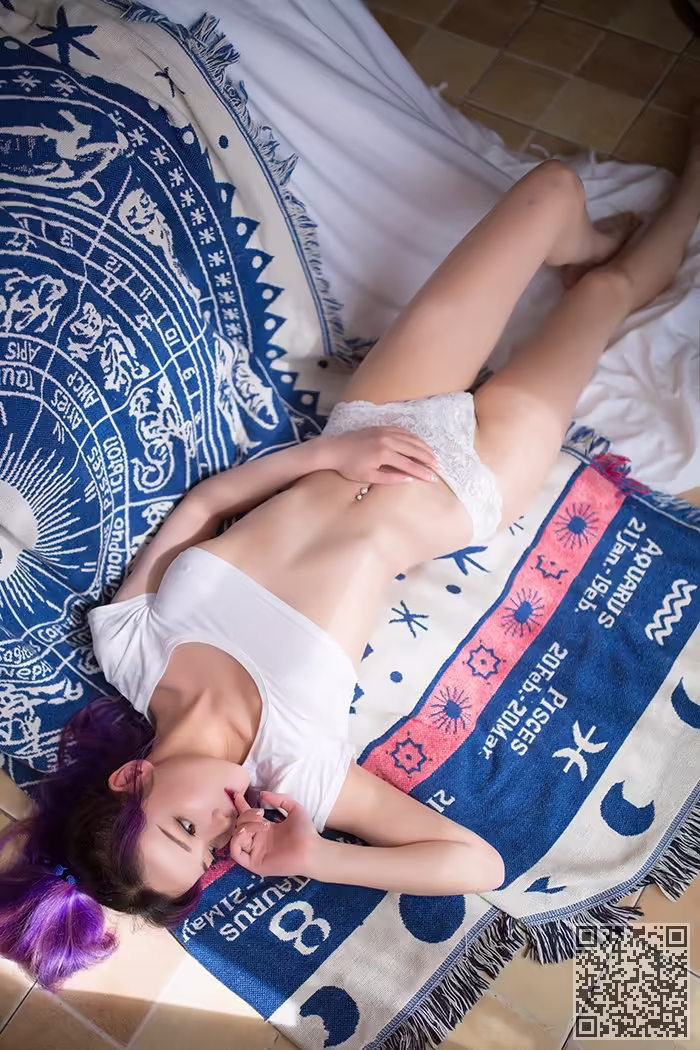 翘臀、少妇、酥胸