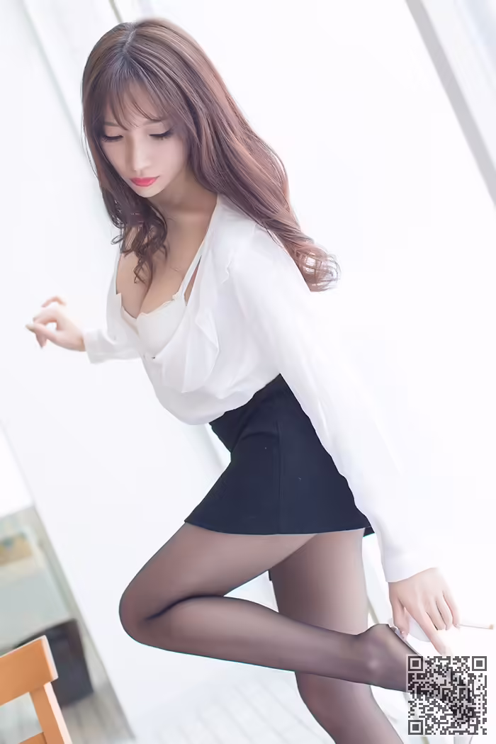 丽人、小狐狸、酥胸