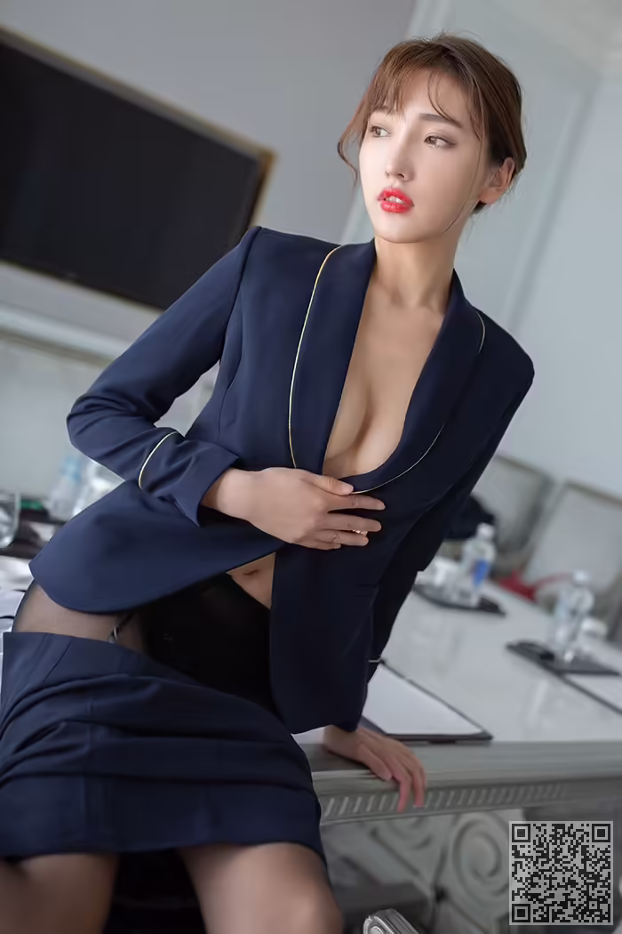 秘书、陆萱萱、长腿、高跟