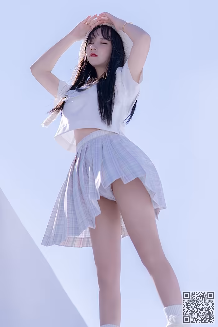 思春期少女、米线线、JK制服、美腿