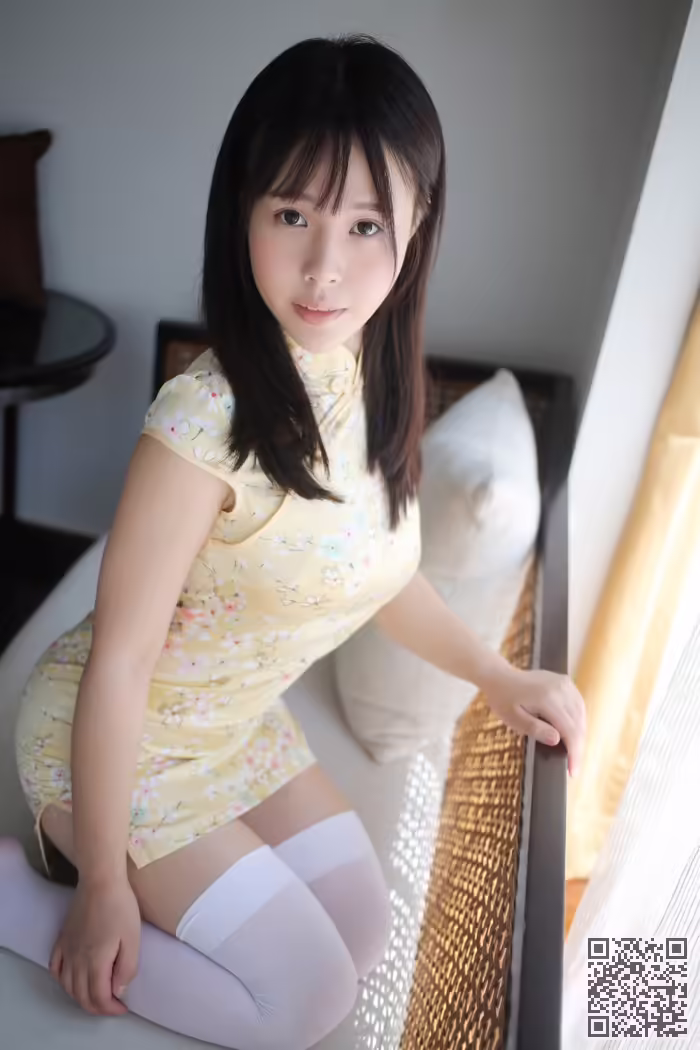 秀人、艾莉、旗袍