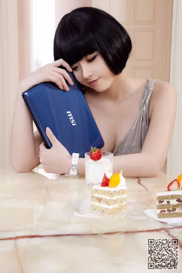 丁晗、华硕、笔记本、代言