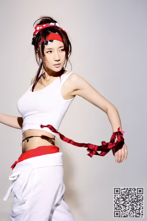 阿朵、男人装、写真集