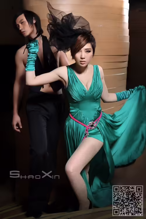 阿朵、男人装、写真集