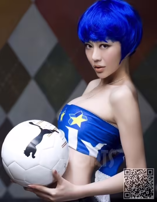 性感、惊艳、足球宝贝、巩新亮