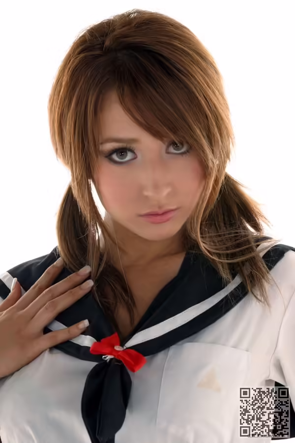 混血、美女、莉亚・迪桑、学生、制服