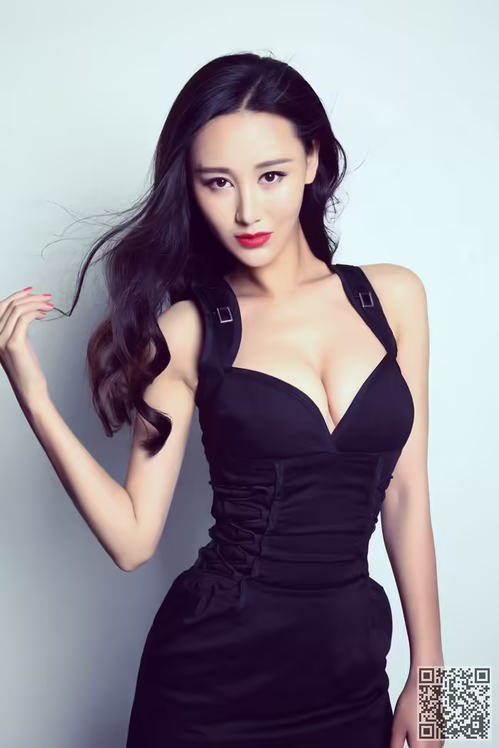 杜十五、性感写真