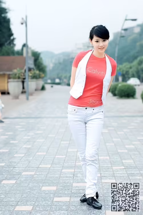 孙文婷、清纯、靓丽、校园