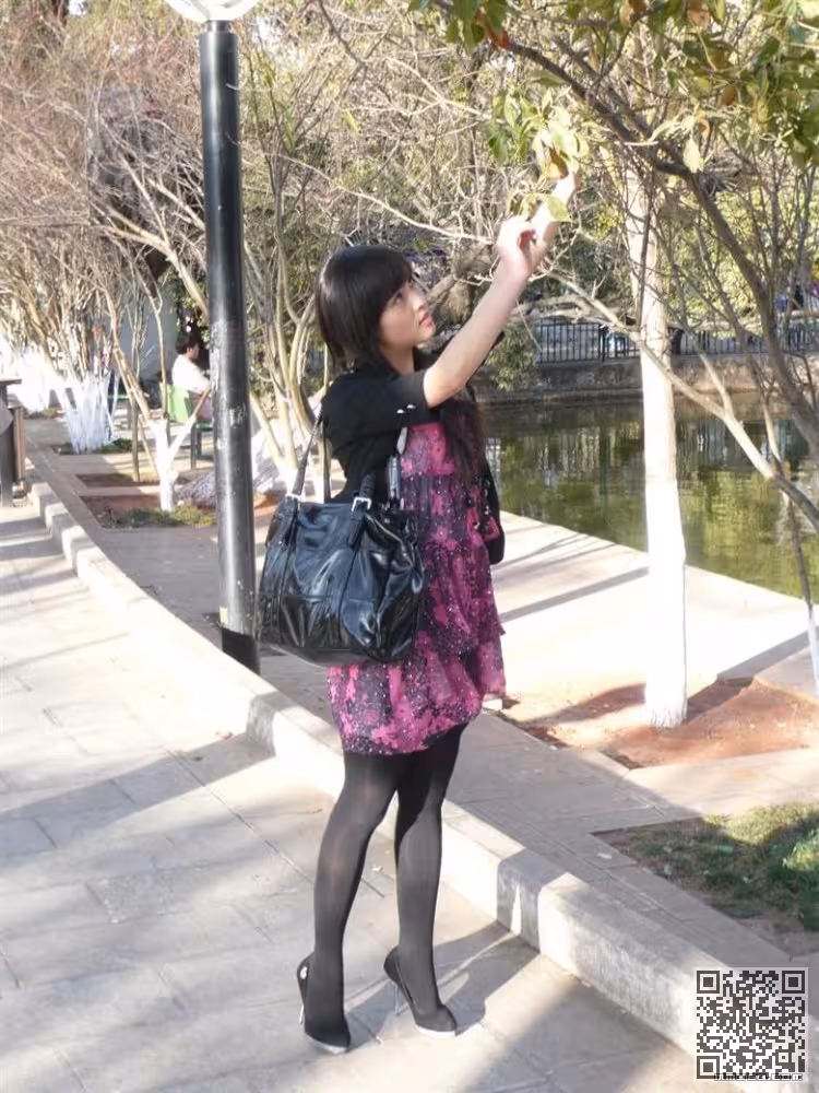 云南大学校花美女王一婷