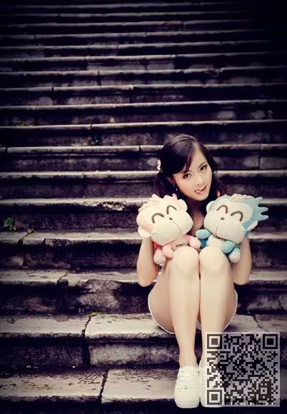 云南大学校花美女王一婷