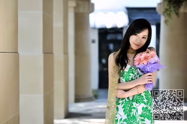 华东政法大学、美女、思思