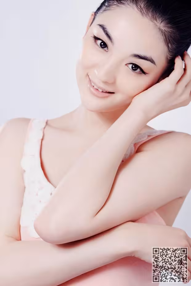 中央戏剧学院美女校花孙璐写真