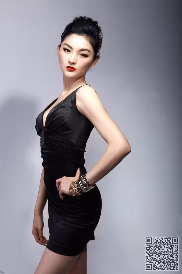 中央戏剧学院美女校花孙璐写真