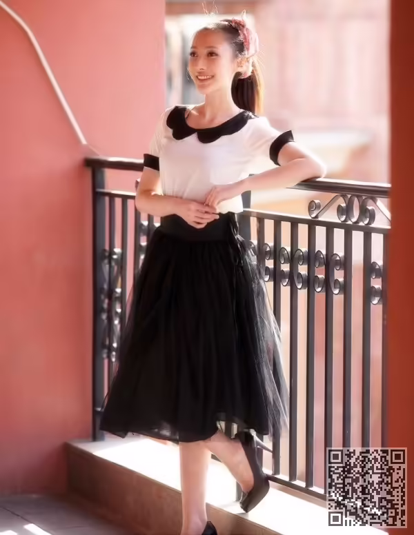 张莫霏