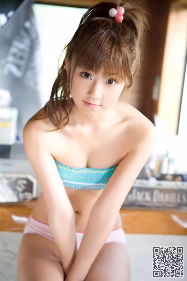 日本模特、小仓优子