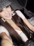 爱秀项链富二代的小公主