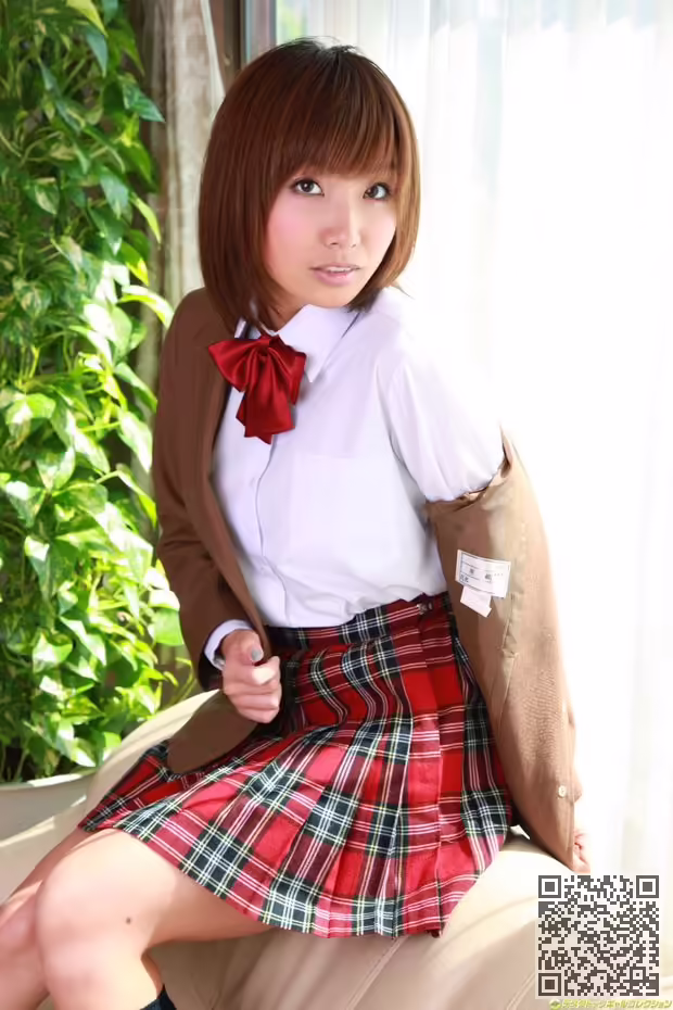 性感女郎、夏垣佳奈、写真