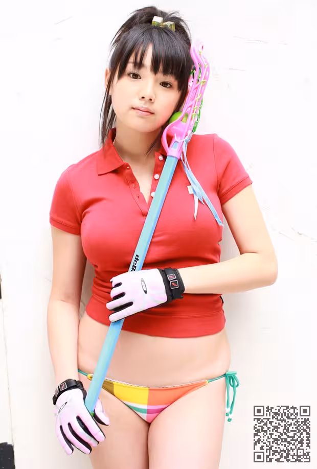 日本性感美女童颜筱崎爱高清写真