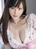 苏吉哈拉杏玻璃碎花裙低胸性感照片
