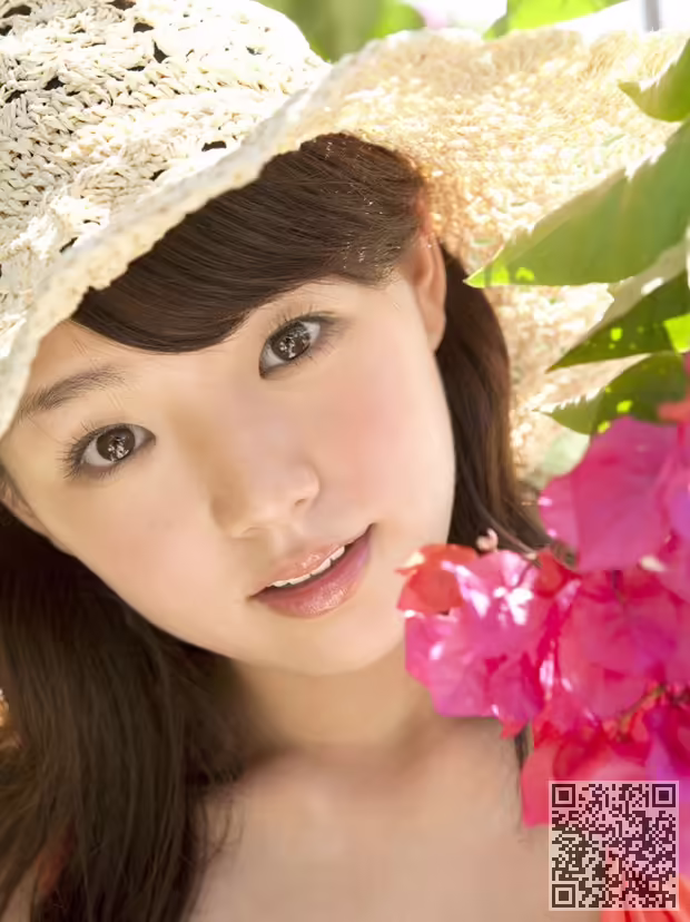筱崎爱、风情写真
