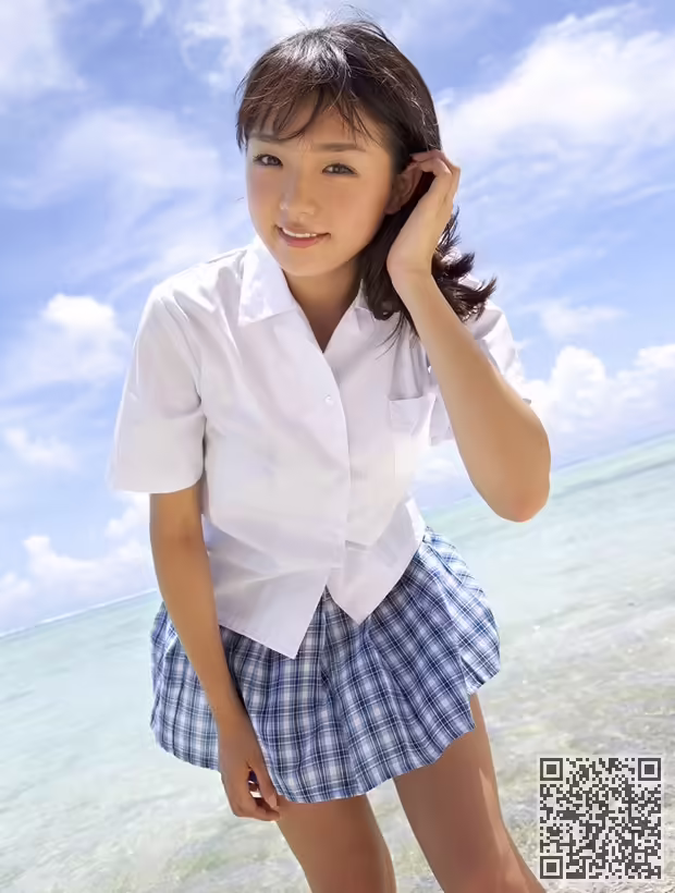 筱崎爱、风情写真