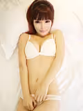 极品嫩模妮儿高清比基尼写真
