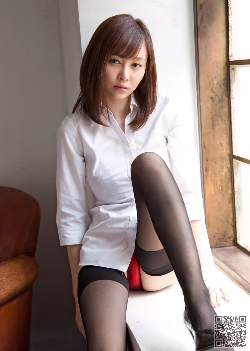 日本女优、杉原杏璃