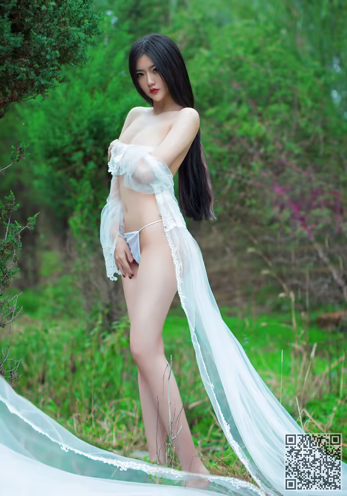 尤果写真、金子熙