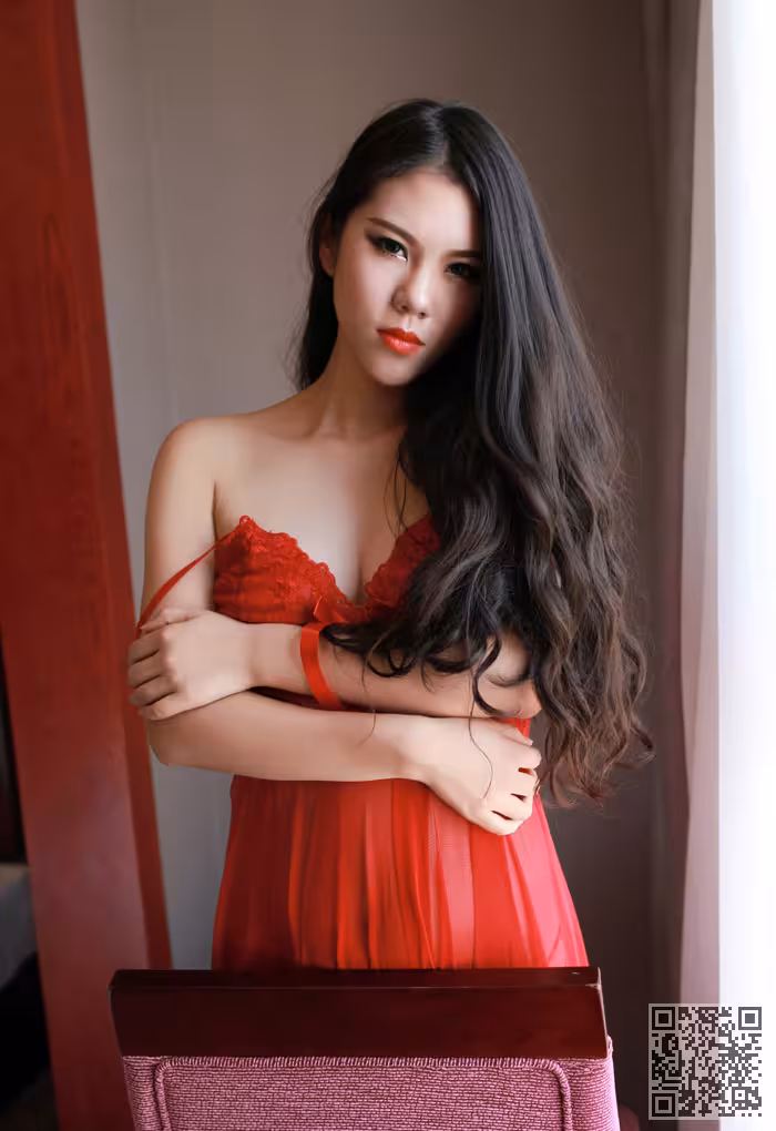 美媛馆mm米尔Dear红色蕾丝睡衣