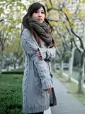 冬天的早晨走在校园的MM