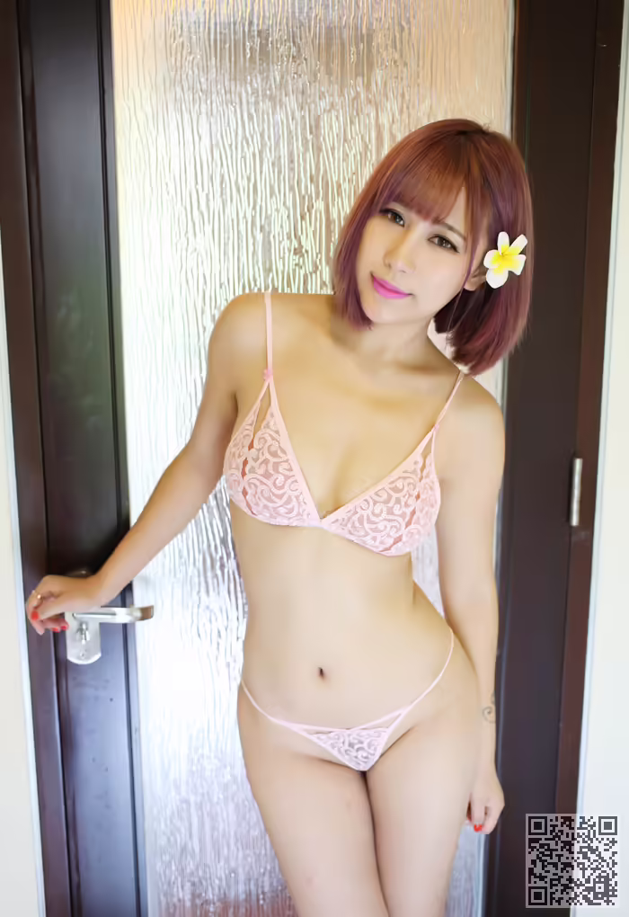 MM、伊雨蔓、内衣