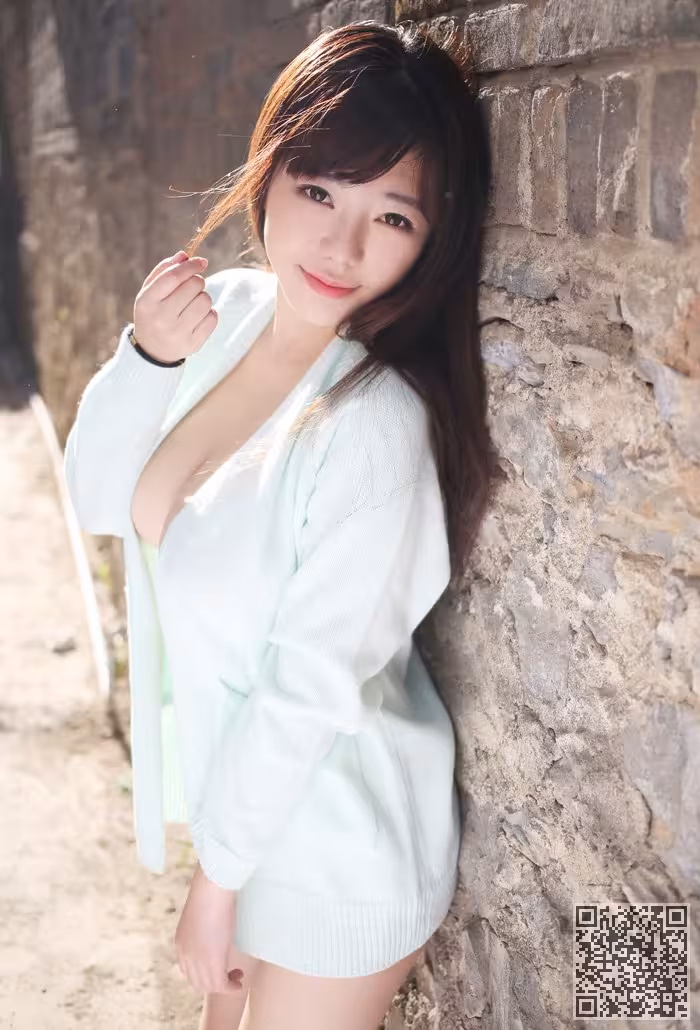 丰臀巨乳MM刘飞儿古镇小巷迷情