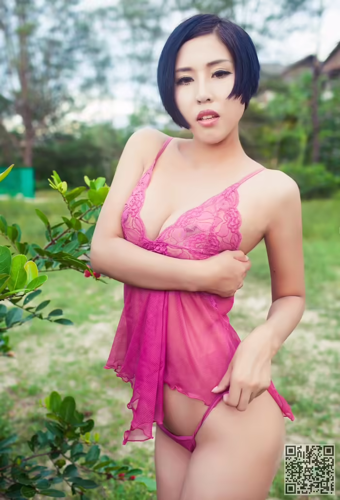 丁字裤、性感美女
