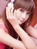纯粹的气球液体大眼睛的女孩