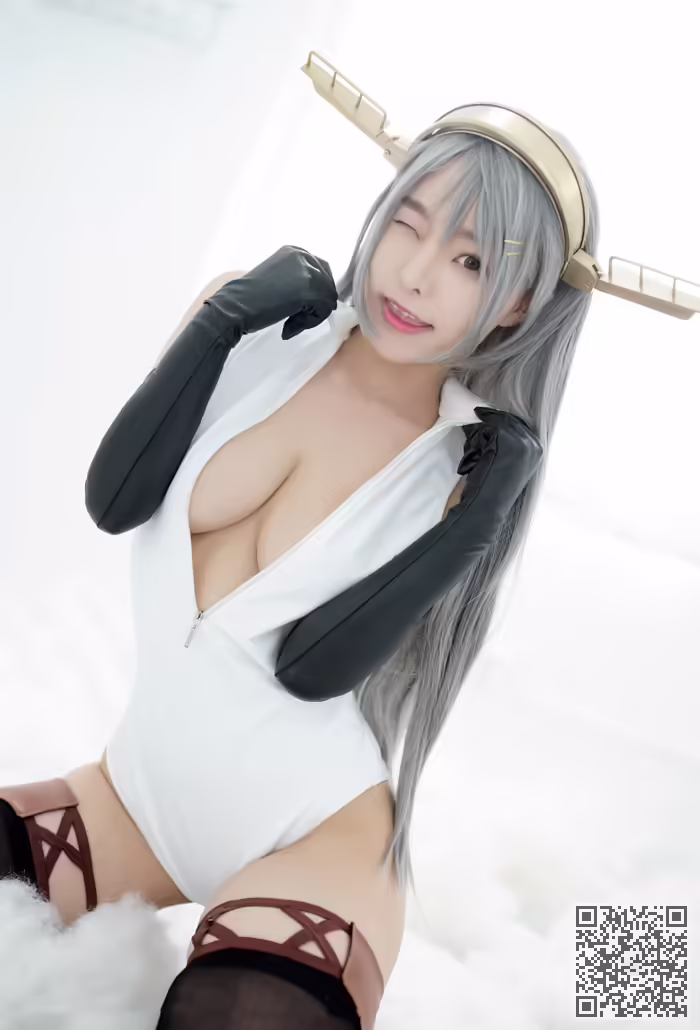 柳侑绮、开胸、泳衣