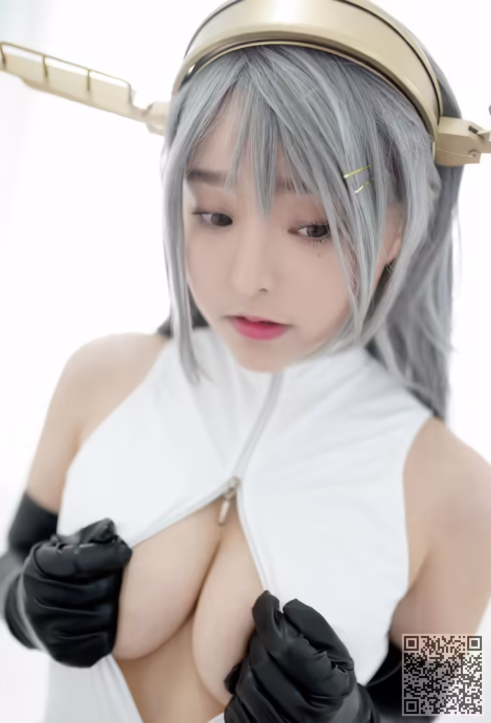 柳侑绮、开胸、泳衣