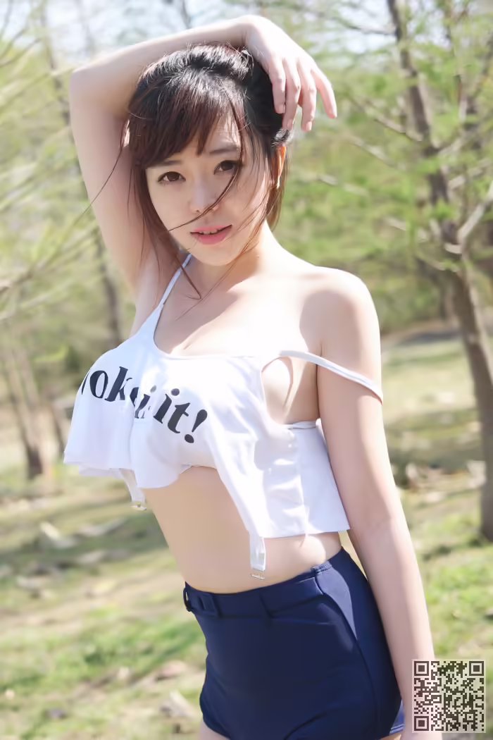 巨胸美女、刘飞儿、艺术