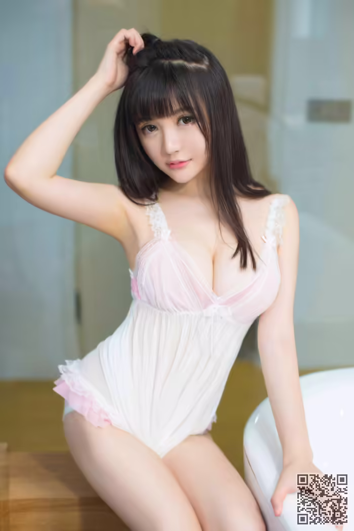 妹子、全裸、入浴