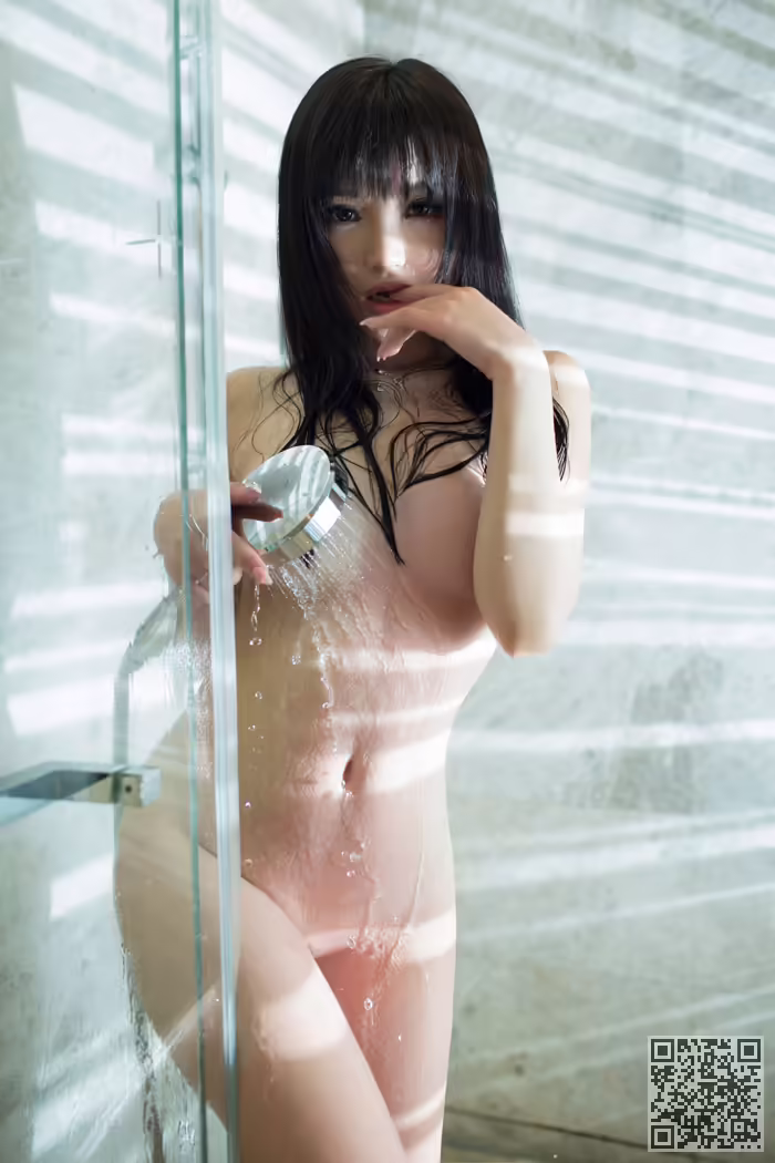 妹子、全裸、入浴