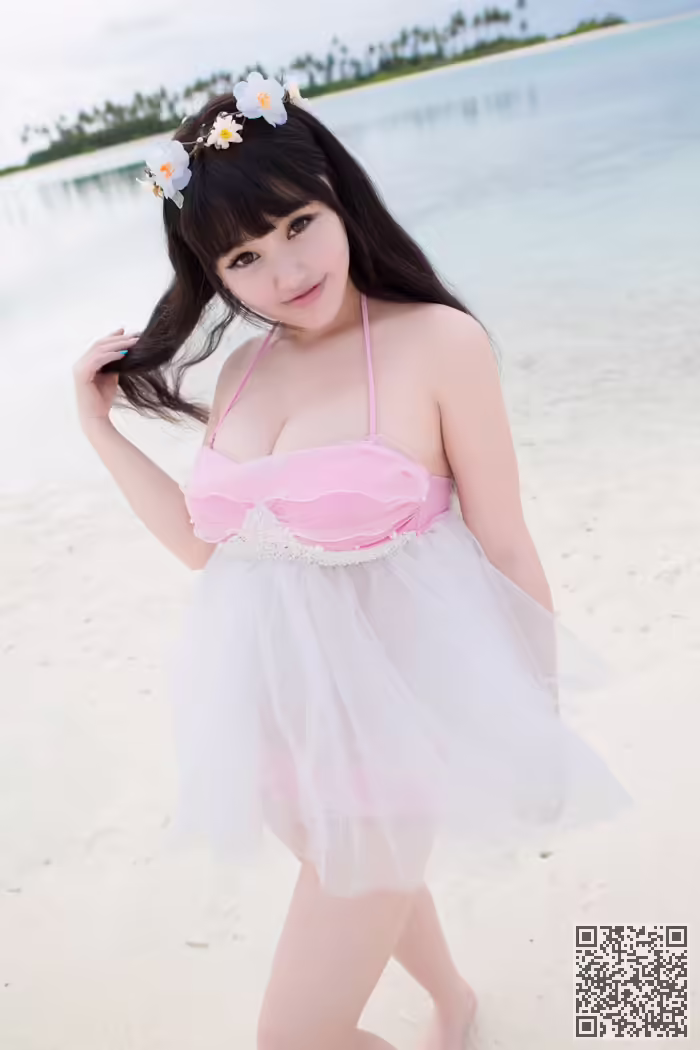 可儿mm、性感、巨乳
