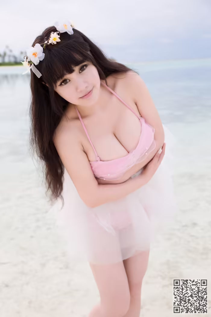 可儿mm、性感、巨乳