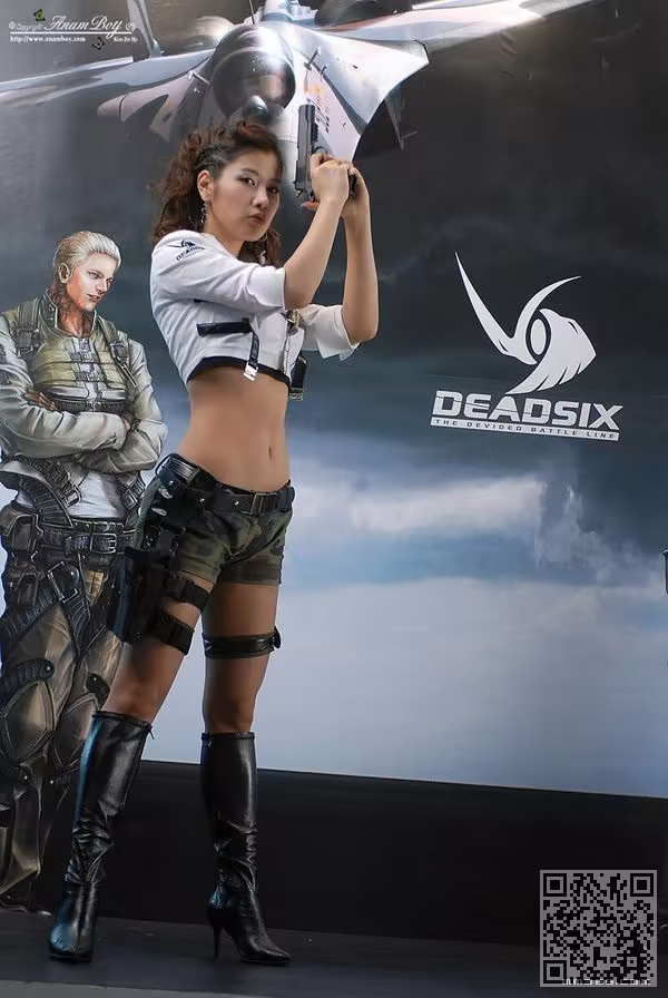 美女、COSPLAY