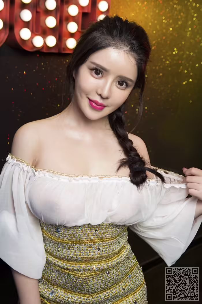 尤果网、乳神、制服