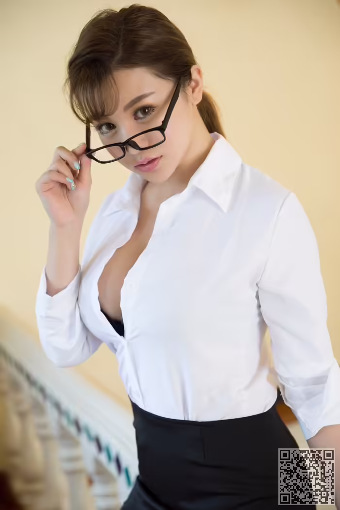少妇、刘娅希、黑丝