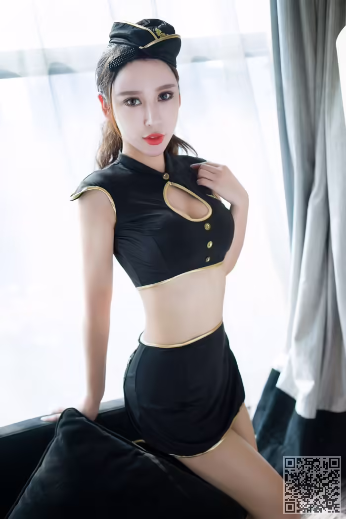 杨诺依、翘臀、艺术照