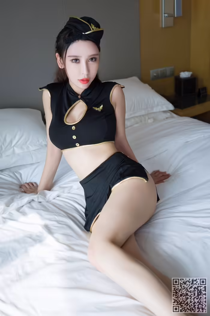 杨诺依、翘臀、艺术照
