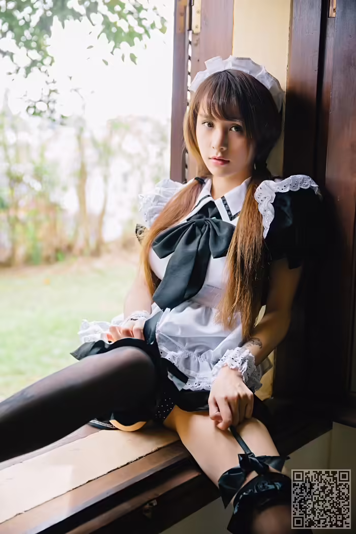 女仆、纹身、美臀、巨乳